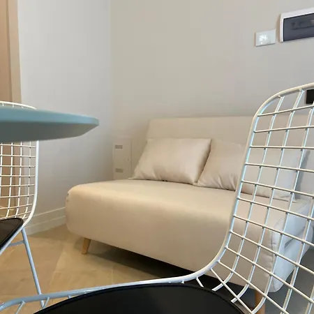 Apartment Timo Bnb, Colazione Inclusa, A Due Passi Dal Mare